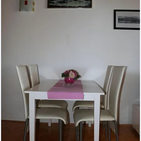 Buffalo Appartement Primošten