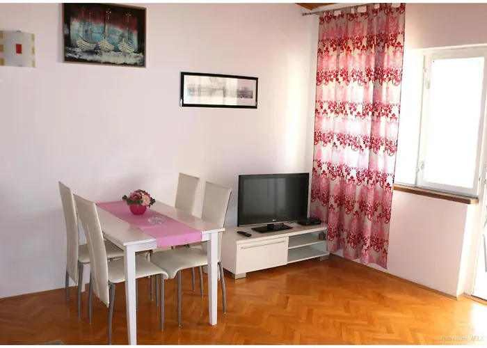 Buffalo Apartamento Primošten